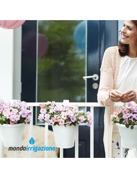 Vaso Esterno da ringhiera - Elho Corsica Easy Hanger Single 19cm - White - installato