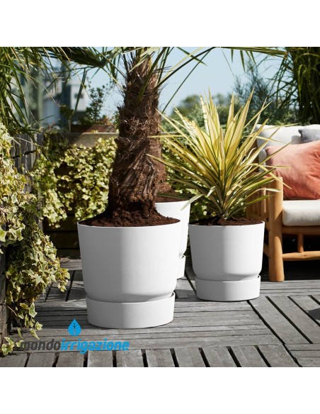 Vaso da Esterno - Elho Greenvilee Round - White - in giardino